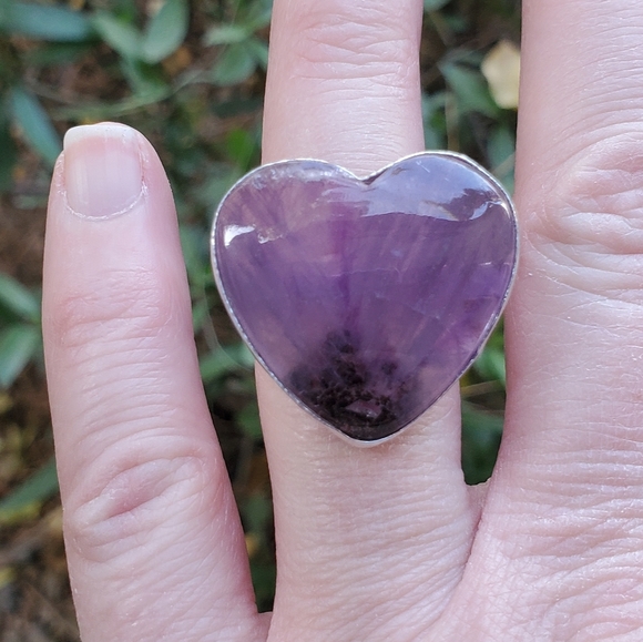 New Heart Shaped Amethyst 925 Silver Ring. - Picture 4 of 15